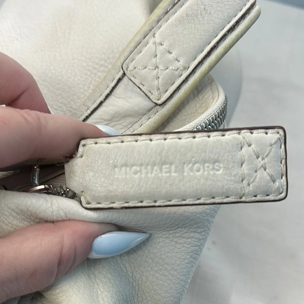 Michael Kors Pebble  Leather Off-White Small crescent hobo Bag